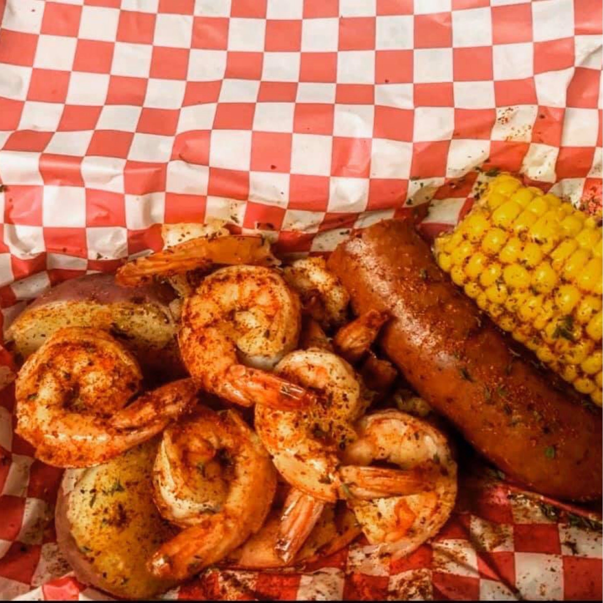 Shrimp in top a basket